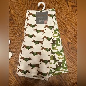 Dachshund kitchen towels 2 NWT